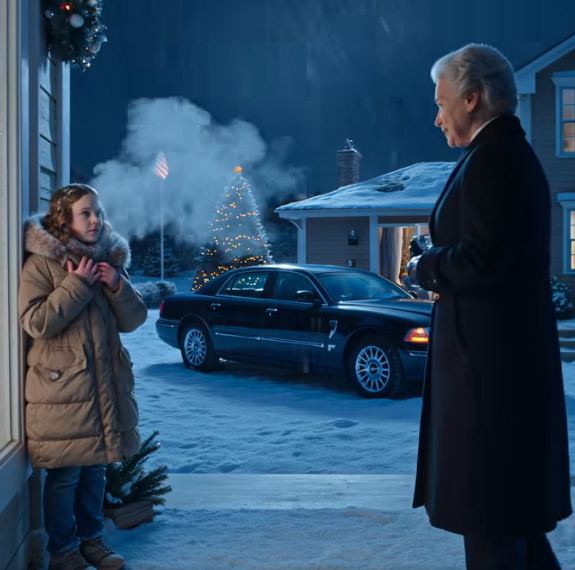 IT WAS -10°C ON CHRISTMAS EVE. MY DAD LOCKED ME OUT IN THE SNOW FOR “TALKING BACK TO HIM” AT DINNER…