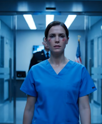 the night our “untouchable” chief surgeon slapped a quiet ER nurse in a chicago hospital and learned she was not the kind of woman he could erase